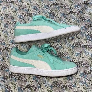 Puma Retro Suede Sneakers